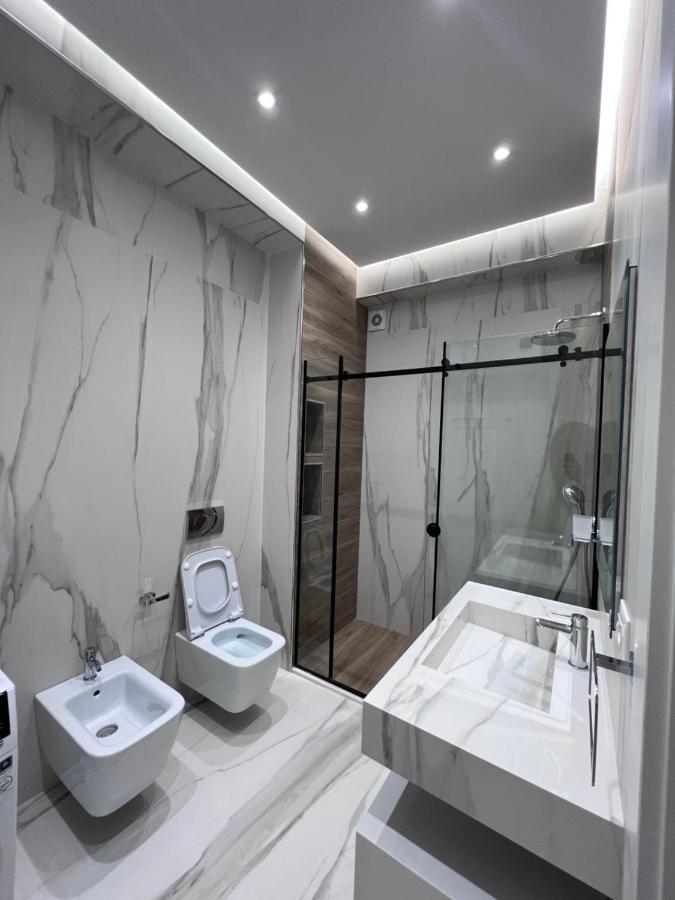 Hera Tirana Suite Deluxe Kültér fotó