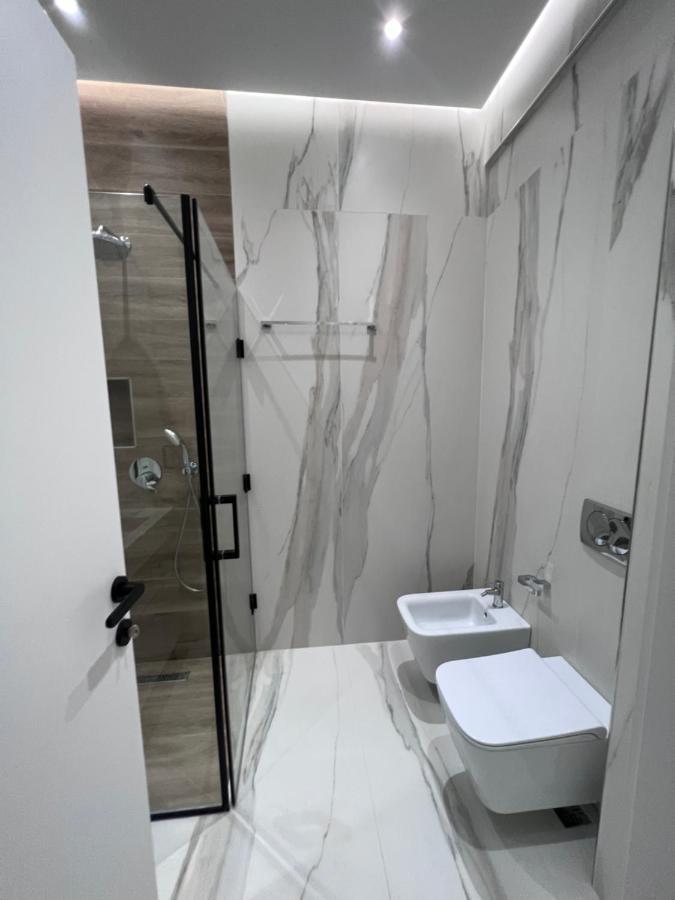 Hera Tirana Suite Deluxe Kültér fotó