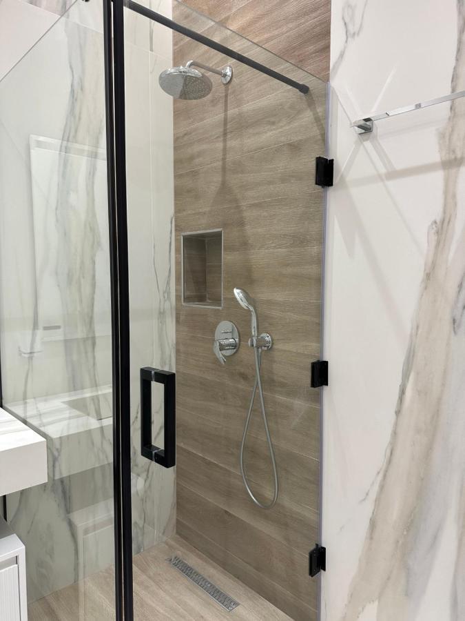 Hera Tirana Suite Deluxe Kültér fotó