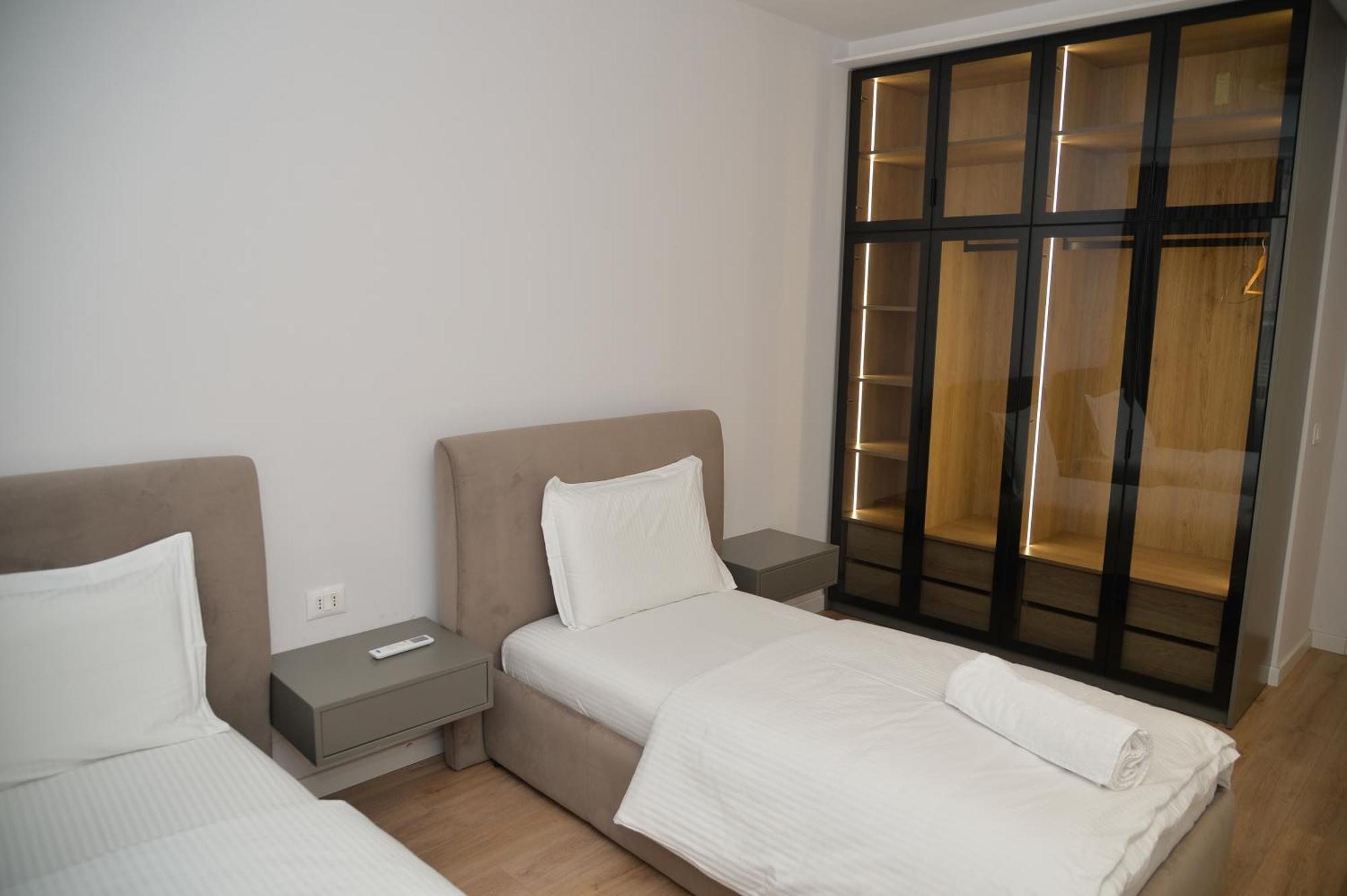 Hera Tirana Suite Deluxe Kültér fotó